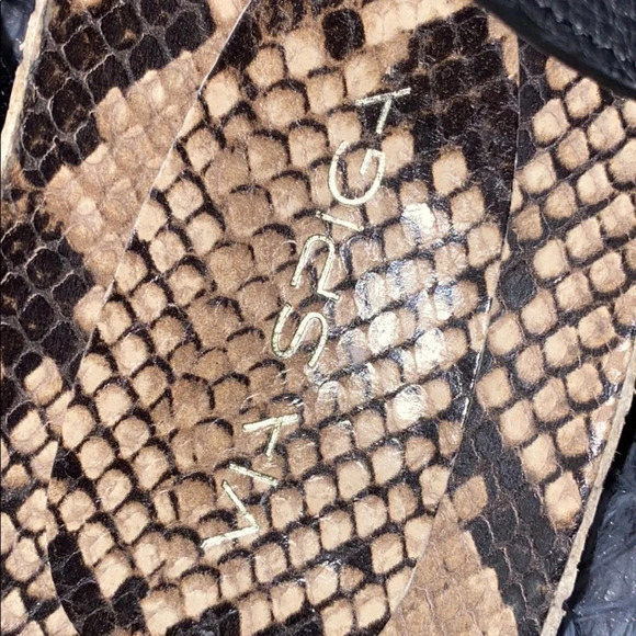 Via Spiga black  snake print women’s sandals slides Sz 39 - Picture 4 of 9